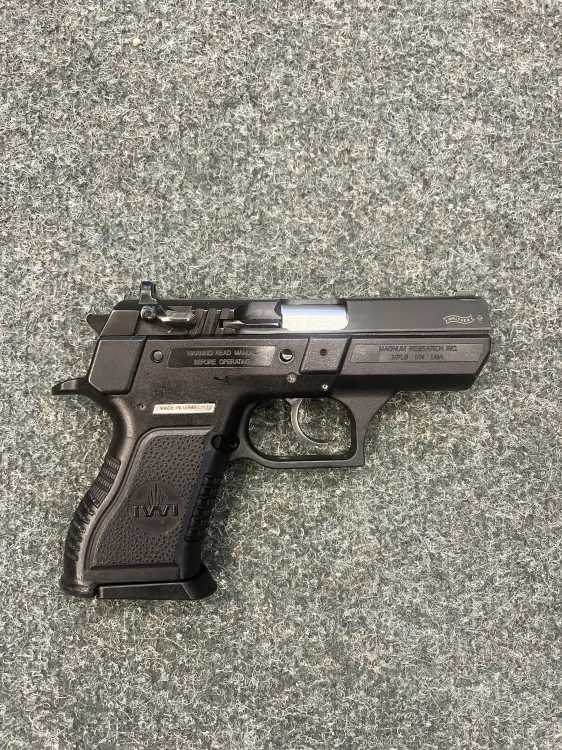 IWI Baby Desert Eagle pistole ráže 9x19