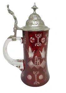 Červeně lazurovaný korbel