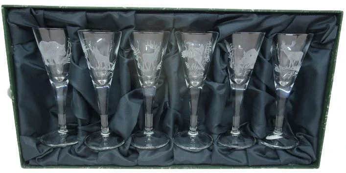 Myslivecké broušené sklenice na likér