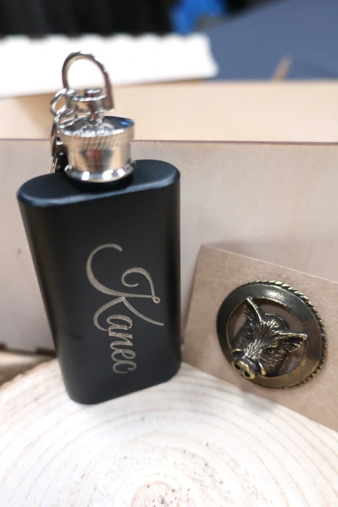 Myslivecká dárková truhla Kanec