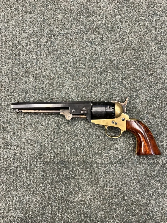 Perkusní revolver A.S.M. ráže .44