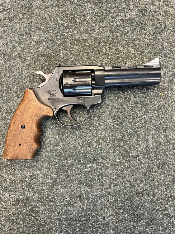 Revolver Holek 241, ráže 22lr