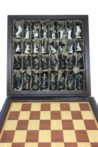 Myslivecké malované šachy