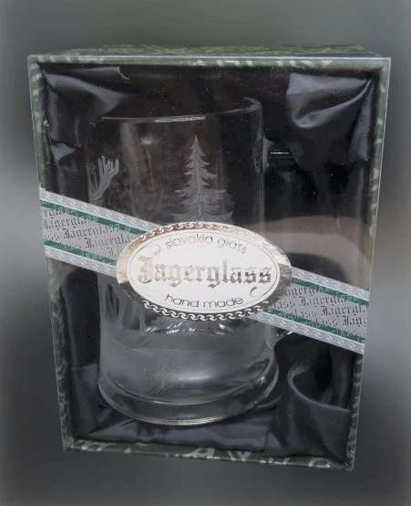 Myslivecký broušený půllitr - jelen