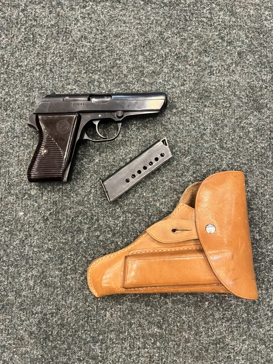 CZ vz. 50 pistole samonabíjecí 7,65 Browning