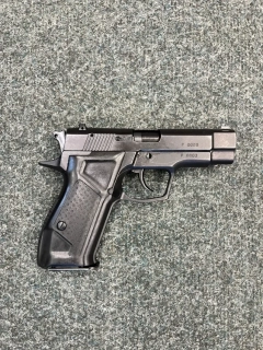 Fort 12 pistole samonabíjecí 9mm Browning